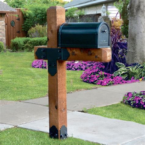 paint for wooden mailbox posts